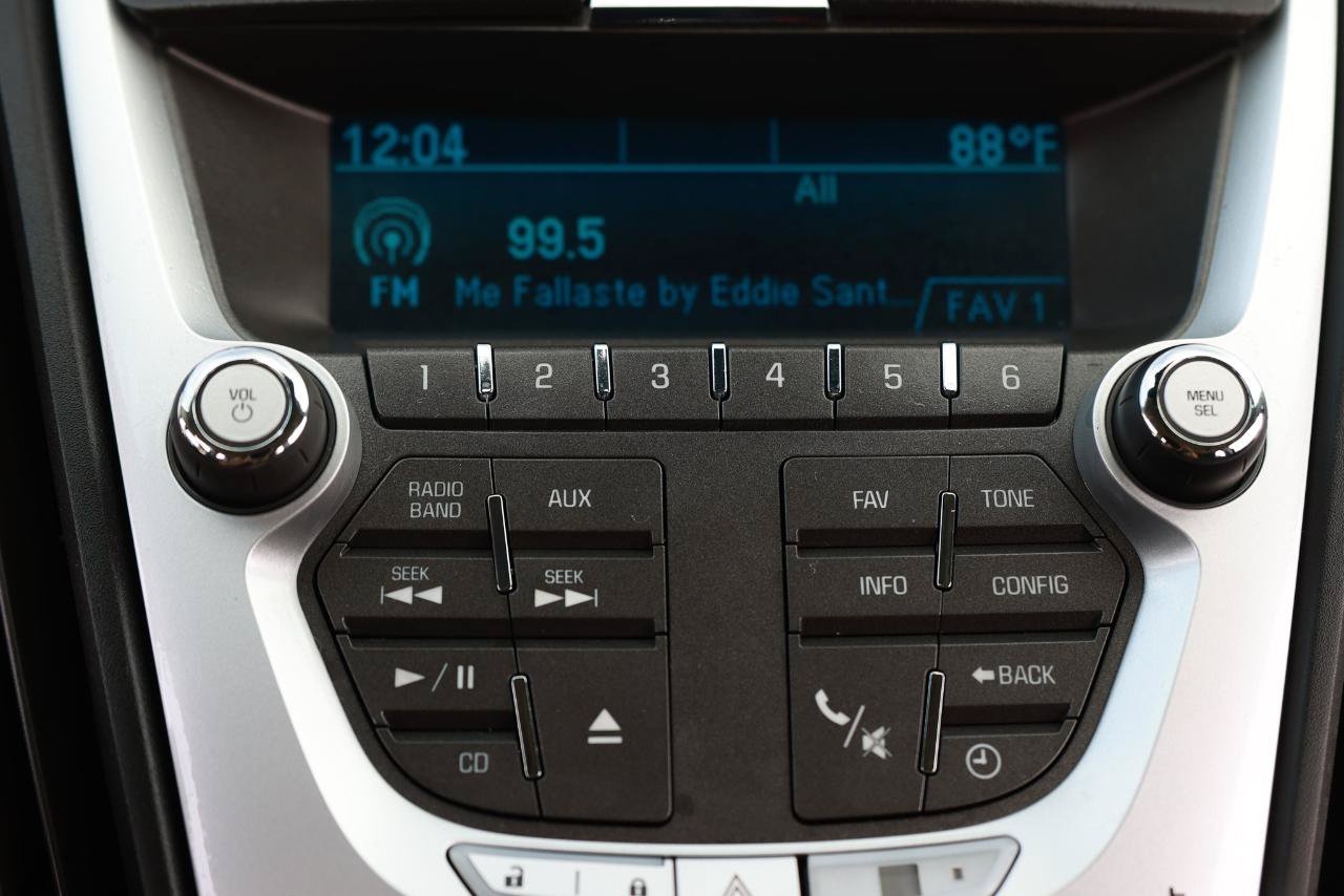 Used 2010 Chevrolet Equinox LT w/ Vehicle Interface Package FWD image 33