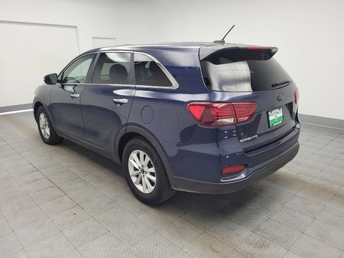 Used 2019 Kia Sorento FWD V6 image 5
