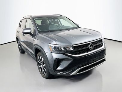 Used 2022 Volkswagen Taos SE