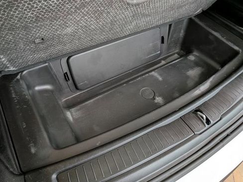 Used 2023 Jeep Grand Cherokee L Laredo image 22