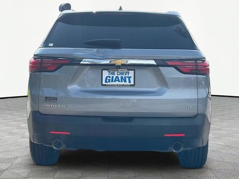 Used 2023 Chevrolet Traverse LT FWD image 5