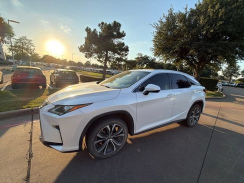 Used 2019 Lexus RX 350 FWD w/ Navigation Package image 2