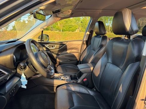 Used 2021 Subaru Forester Limited AWD/4WD image 18