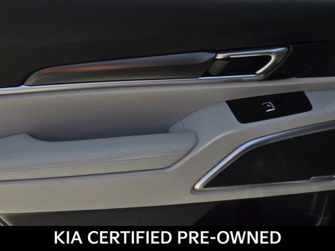 Certified 2024 Kia Telluride S FWD image 10
