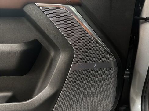 Used 2023 GMC Yukon XL Denali Ultimate image 17