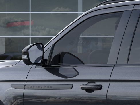 New 2026 Lincoln Navigator L Reserve AWD/4WD image 42