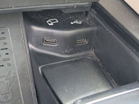 Used 2020 Mercedes-Benz GLE 350 4MATIC image 8