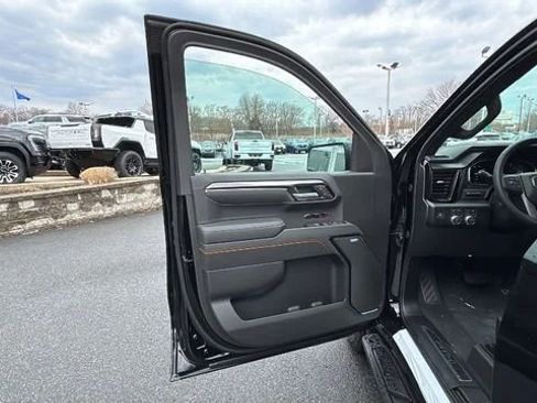 New 2026 GMC Sierra 1500 AT4 w/ AT4 Premium Package AWD/4WD image 26