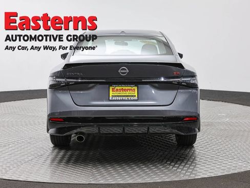 Used 2026 Nissan Sentra SR w/ Floor Mat Package FWD image 6