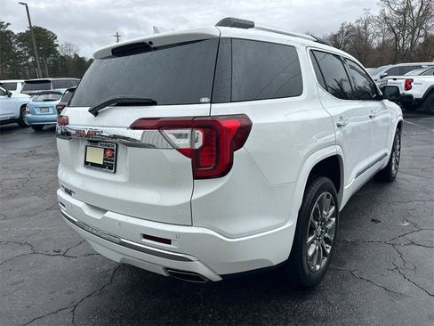 Used 2022 GMC Acadia Denali w/ Denali Ultimate Package image 6