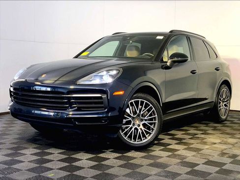 Used 2021 Porsche Cayenne image 1