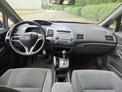 Used 2010 Honda Civic LX image 18