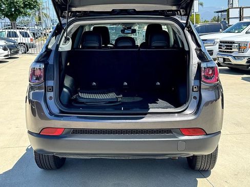 Used 2022 Jeep Compass Latitude w/ Convenience Group image 10