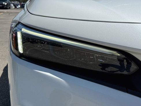 Used 2023 Honda Civic Sport image 34