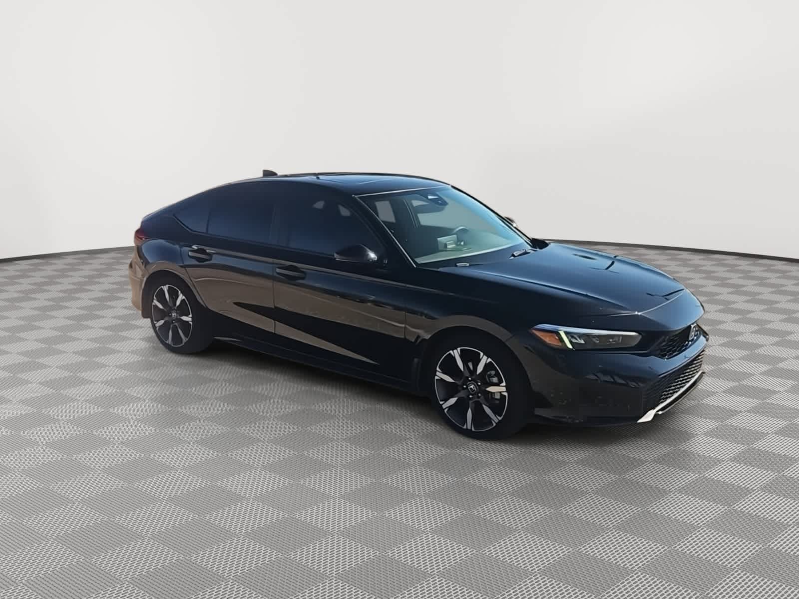 Used 2025 Honda Civic Sport Touring image 2