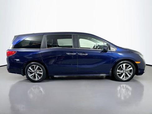 Used 2022 Honda Odyssey Touring image 4