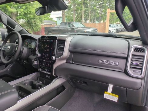 New 2026 RAM 1500 Laramie w/ Sport Appearance Package AWD/4WD image 17