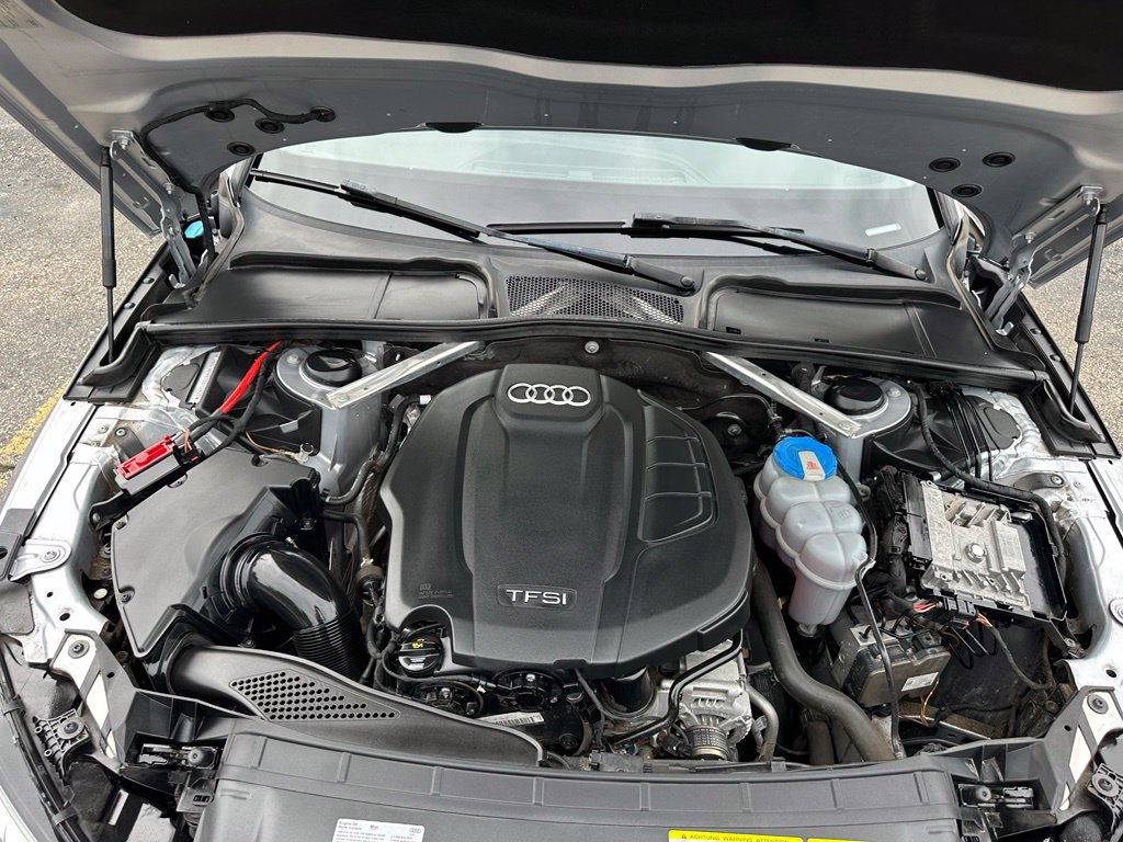 Used 2018 Audi A4 2.0T Premium Plus AWD/4WD image 31