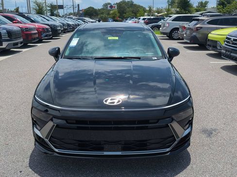 New 2026 Hyundai Sonata SEL FWD image 3