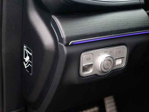 New 2026 Mercedes-Benz GLS 450 4MATIC image 27