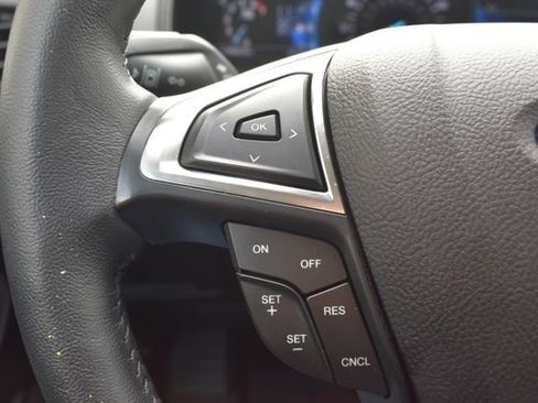 Used 2024 Ford Edge SEL w/ Convenience Package AWD/4WD image 22