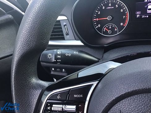 Used 2019 Kia Optima LX image 35