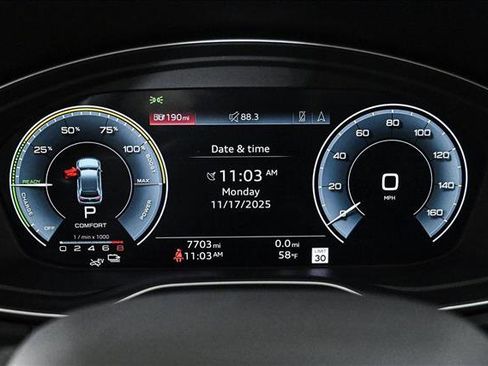 Certified 2024 Audi Q5 e Prestige image 11