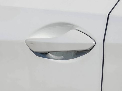 Used 2019 Lexus RX 350 RX 350 FWD w/ Navigation Package image 18