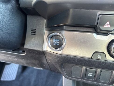 Used 2023 Toyota Tacoma SR5 image 27