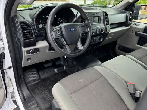 Used 2020 Ford F150 XL w/ Trailer Tow Package RWD image 13
