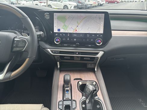 Used 2025 Lexus RX 350 w/ Convenience Package AWD/4WD image 29