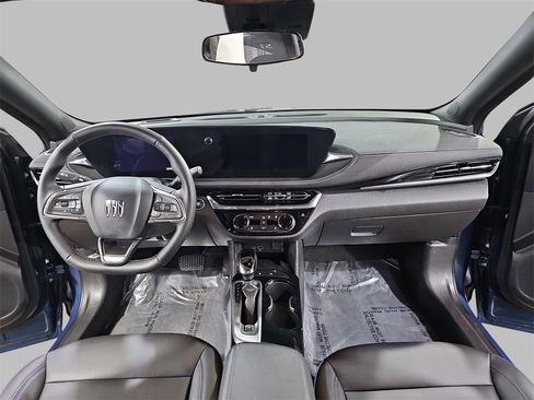 Certified 2024 Buick Envista Sport Touring w/ Convenience I Package image 11