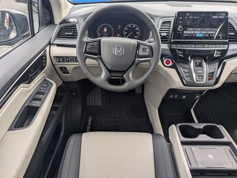 New 2026 Honda Odyssey Elite image 15