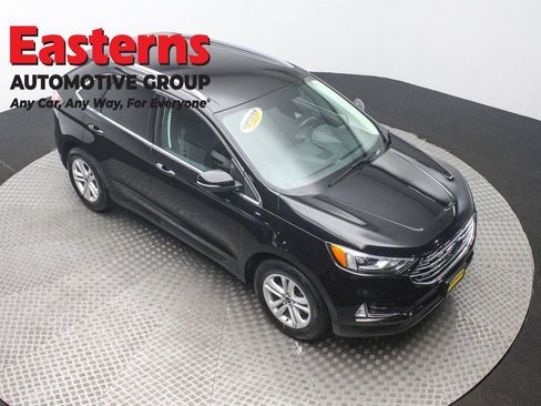 Used 2020 Ford Edge SEL image 3