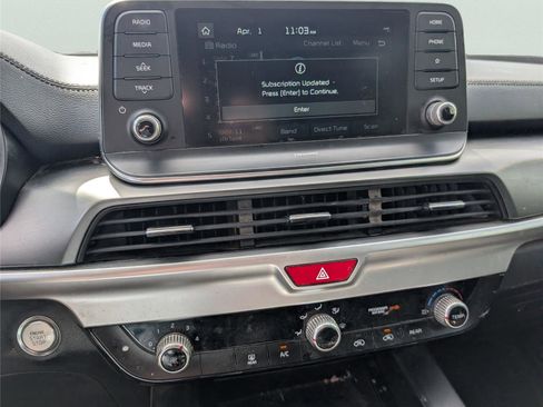 Used 2021 Kia Telluride LX FWD image 12