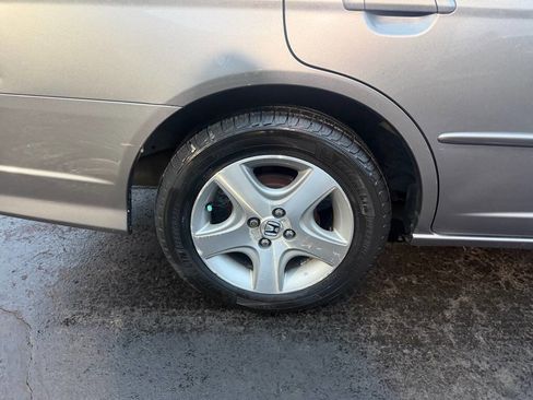 Used 2005 Honda Civic EX image 9