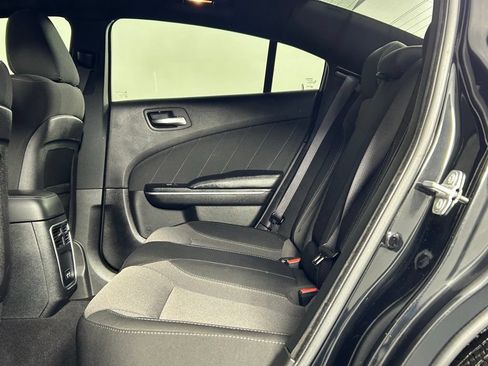 Used 2019 Dodge Charger SXT AWD/4WD image 12