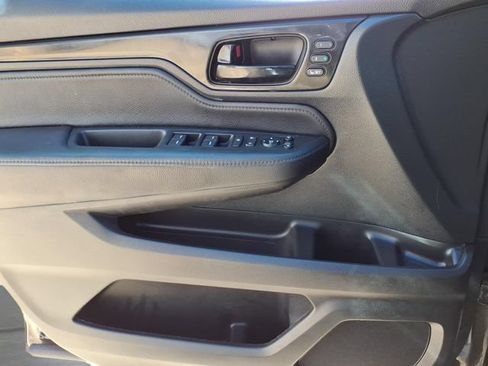 Used 2023 Honda Odyssey Elite image 14