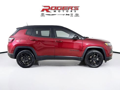Used 2022 Jeep Compass Altitude w/ Convenience Group image 8