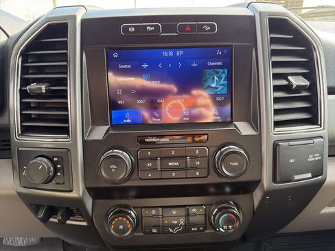 Used 2022 Ford F250 XLT w/ FX4 Off-Road Package AWD/4WD image 35