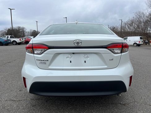 Used 2023 Toyota Corolla LE image 16