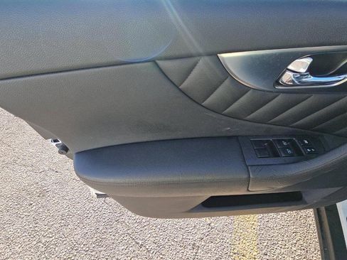 Used 2009 INFINITI FX35 2WD w/ Navigation Pkg image 10