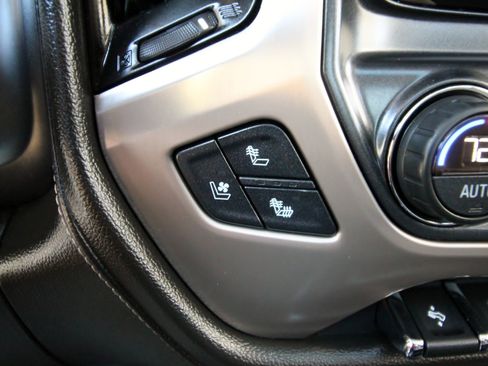 Used 2016 GMC Sierra 2500 Denali w/ Duramax Plus Package image 34