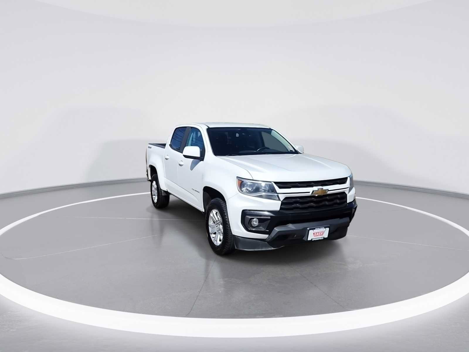 Used 2021 Chevrolet Colorado LT w/ Safety Package AWD/4WD image 2