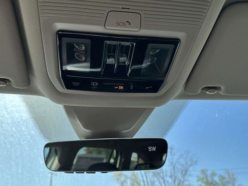 New 2026 Volkswagen Atlas Peak Edition image 31