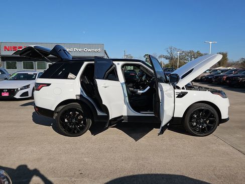 Used 2021 Land Rover Range Rover Sport HSE Silver Edition image 12