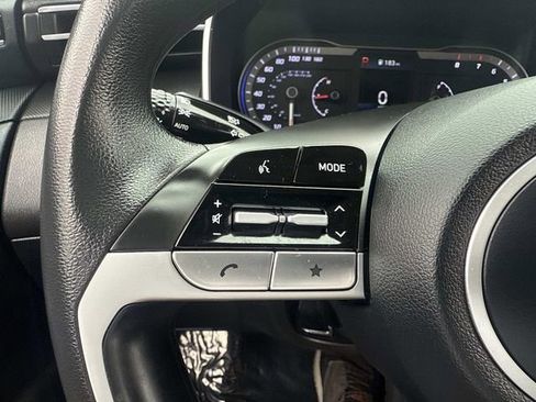 Used 2023 Hyundai Tucson SEL image 35