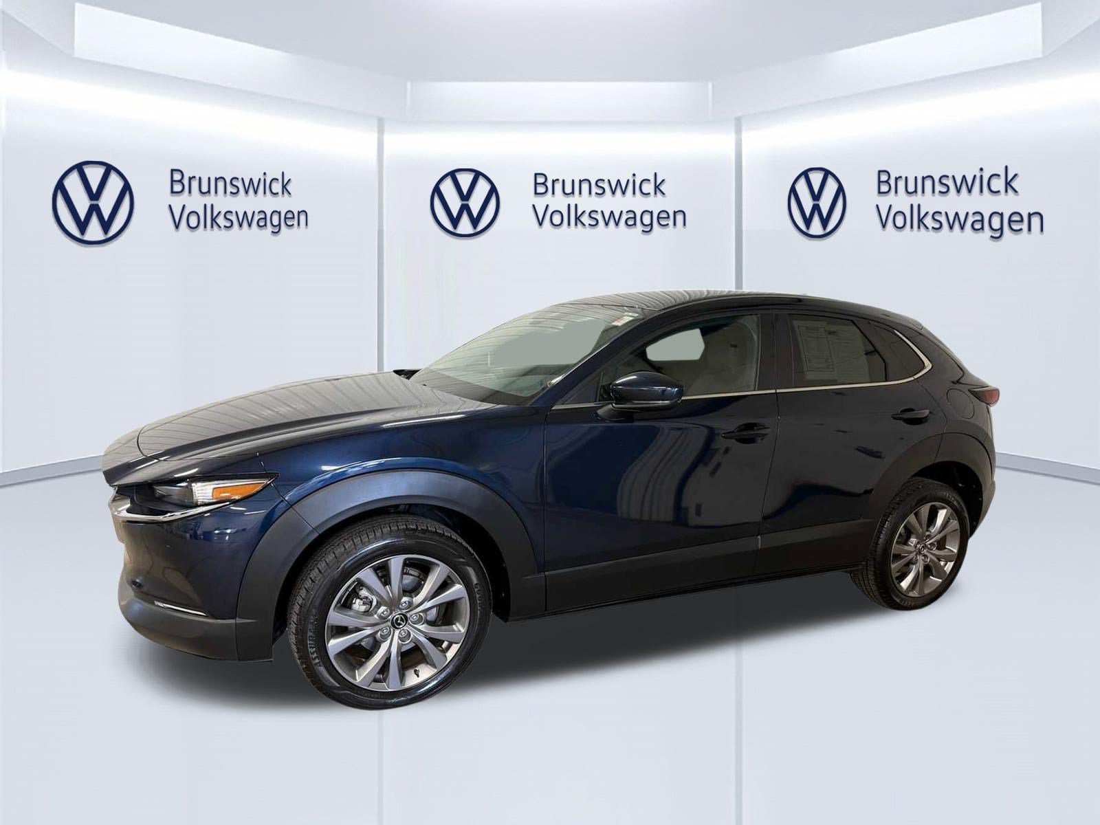 Used 2020 MAZDA CX-30 AWD w/ Preferred Package image 2