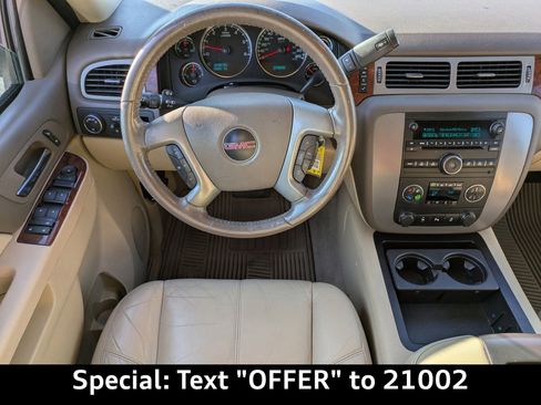 Used 2014 GMC Yukon SLT image 17