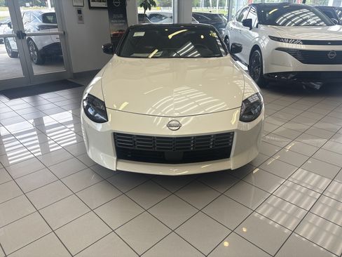New 2026 Nissan Z Sport w/ Floor Mat Package RWD image 8